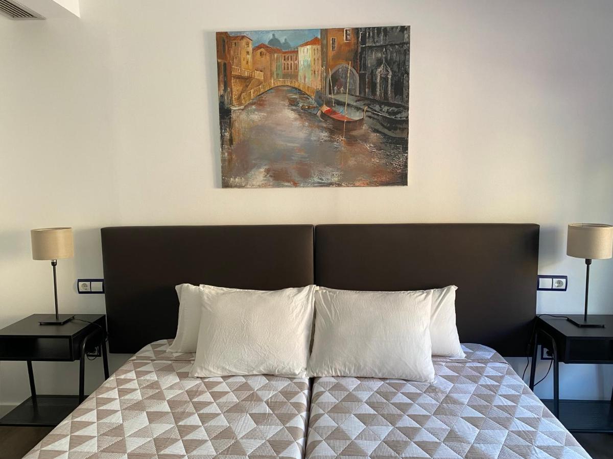 Lc Apartamentos Cesar Augusto Zaragoza Dış mekan fotoğraf
