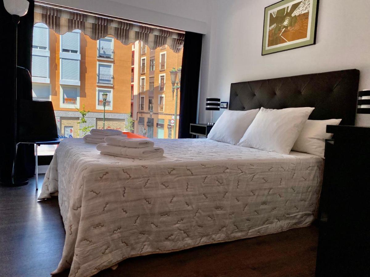 Lc Apartamentos Cesar Augusto Zaragoza Dış mekan fotoğraf