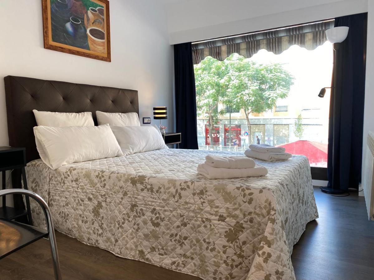 Lc Apartamentos Cesar Augusto Zaragoza Dış mekan fotoğraf